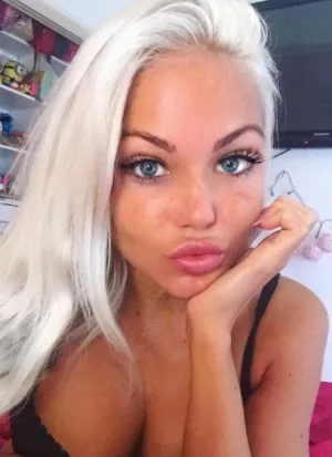 проститутка Адель, 25, Питер